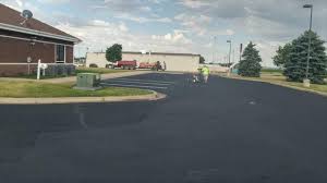 Trusted Charleston, MS Driveway Paving Services Experts